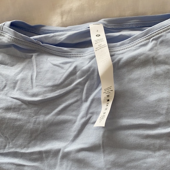 New with tags lululemon - Picture 2 of 4